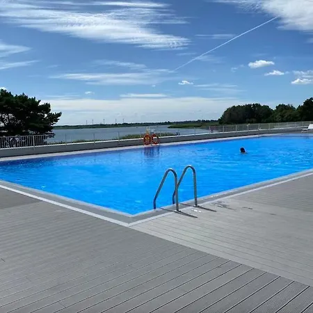 아파트 Pearl Grace Bay