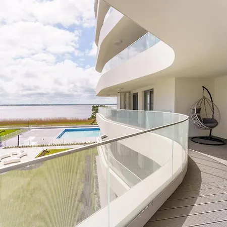 Pearl Grace Bay Apartment *