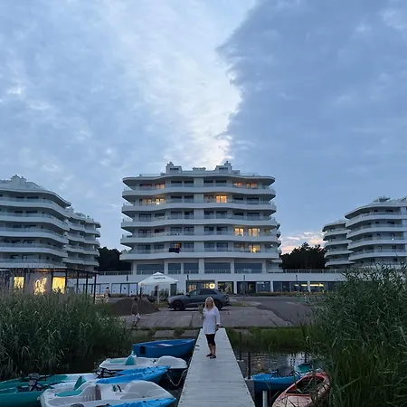 Pearl Grace Bay Apartment